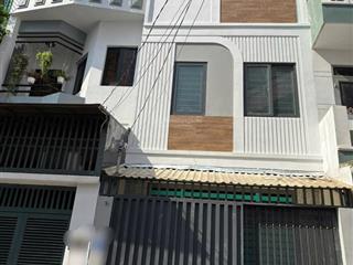 Nhà mặt tiền ngay nguyễn văn công  4x10m  sổ vuông vức  3 tầng  giá 7.8 tỷ
