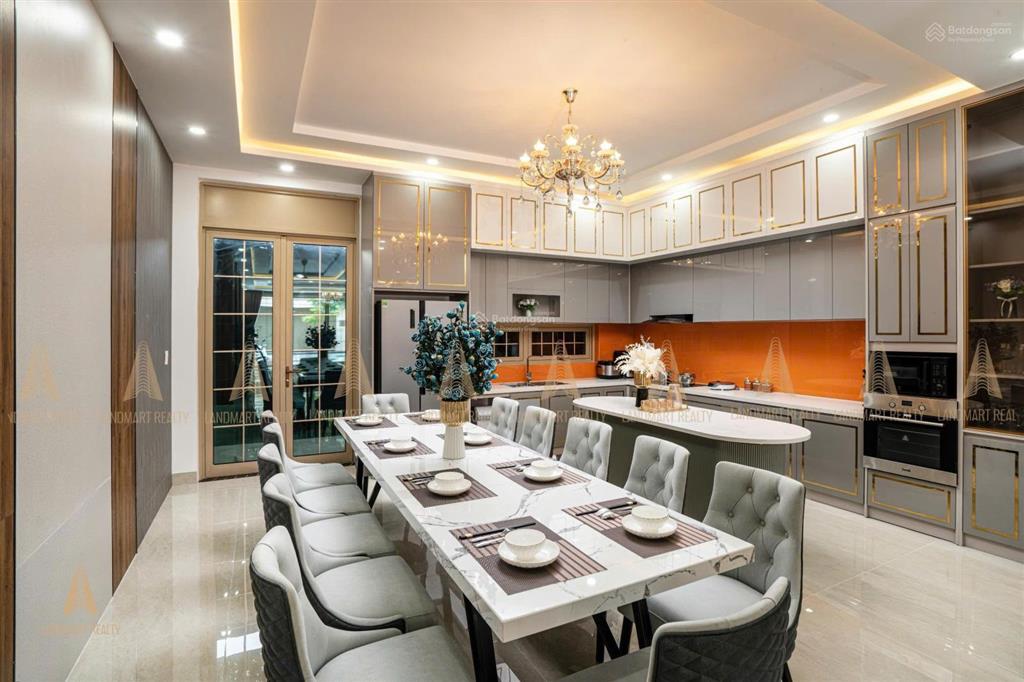 Shophouse regal pavillon đà nẵng  vận hành dòng tiền hàng tháng 60 triệu