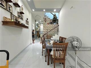 Bán nhà giá rẻ đoàn văn bơ, phường 13, quận 4, giá 2 tỷ 990, diện tích 55m2, hẻm ô tô