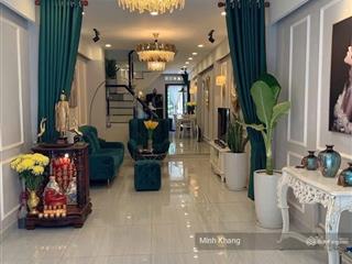 Xoay tiền cần bán nhà đường bến vân đồn, phường 5, quận 4, giá 3 tỷ 295, diện tích 62m2