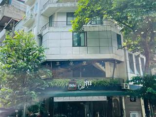 Đỉnh. cho thuê nhằ mặt phố trúc bạch 140x3t mặt tiền 12m dành cho các thương hiệu lớn tìm thuê!