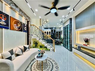 Lên sóng căn nhà 49.5m2 ngay lê quang định, gò vấp. giá 2 tỷ 620. sổ hồng riêng, hẻm xe hơi 5m