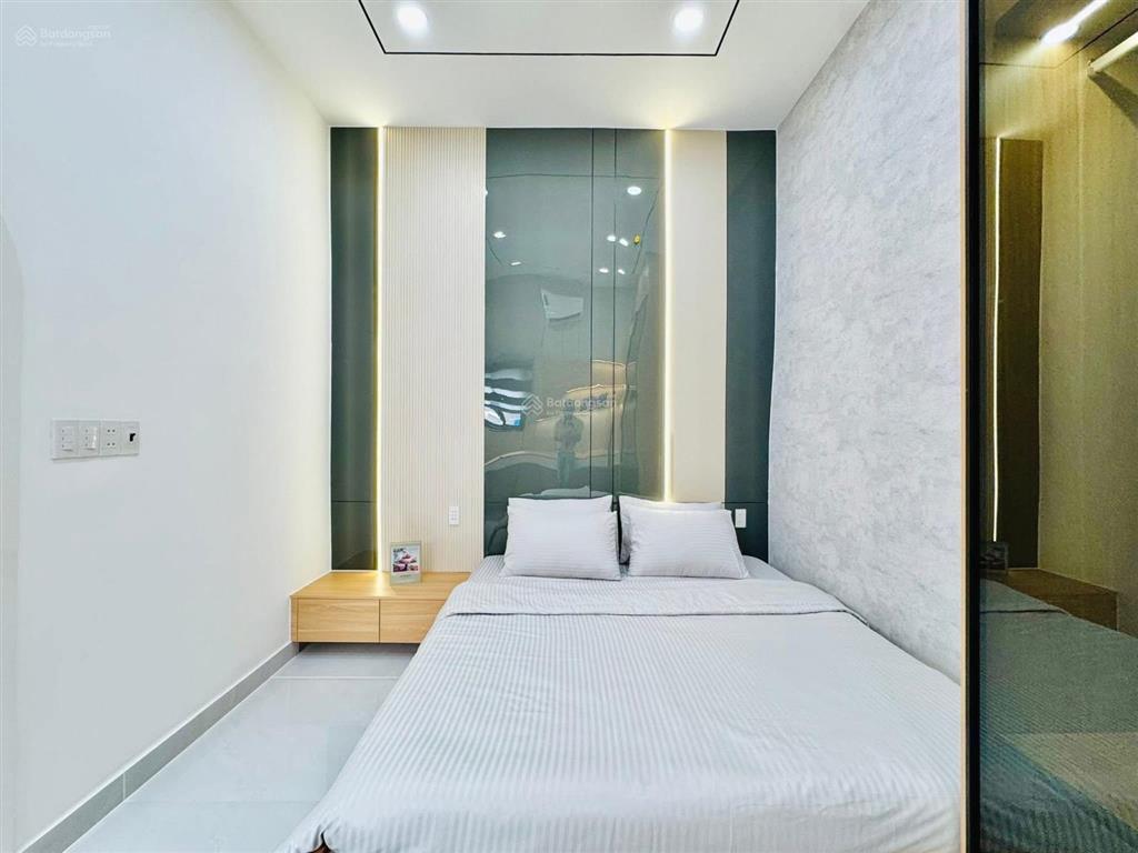 Bán nhà 2 tầng, 51m2 gần chợ cây quéo  hoàng hoa thám, bình thạnh. giá 3 tỷ 620, hẻm xe hơi 5m