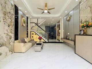 Chốt nhanh căn nhà 58.5m2 ngay lê quang định, gò vấp. giá 3 tỷ 220, hẻm ô tô 4.5m, nhiều tiện ích