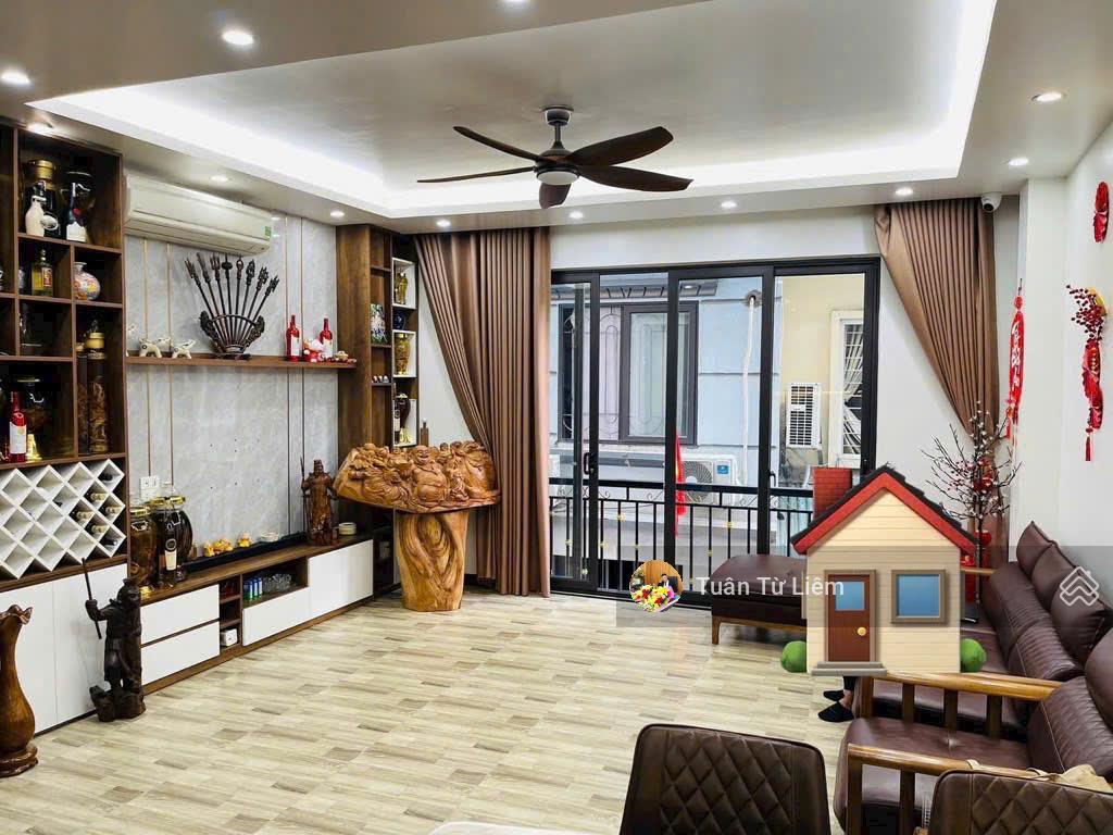 Cầu diễn giảm chào 500 triêu 34m5 tầng 6 tỷ ô tô 30m, ngõ thông quận uỷ,full nội thất sẵn ở