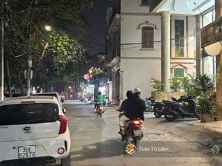 Siêu phẩm lô góc phố cầu diễn đáp ứng hoàn hảo vị trí cũng như công năng10m ra ô tô tránh