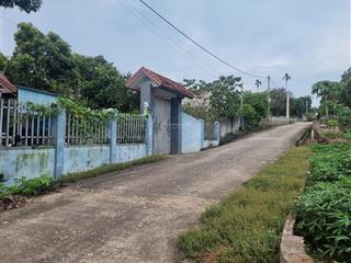 Chính chủ bán lô đất siêu rẻ tại cẩm lĩnh ba vì. 424,6m2 60m2 thổ cư. mặt tiền 28,5m  chỉ 4tr/m2