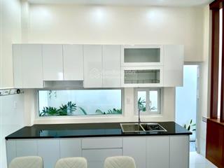 Cg  biệt thự mini xây mới 100% hóc môn ngang 7,6m x dài 16, đường ô tô vào.