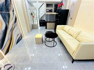 Chỉ 3,35 tỷ  nhà phạm văn bạch, trần thánh tông hẻm 3m, gần ô tô full nội thất shr.