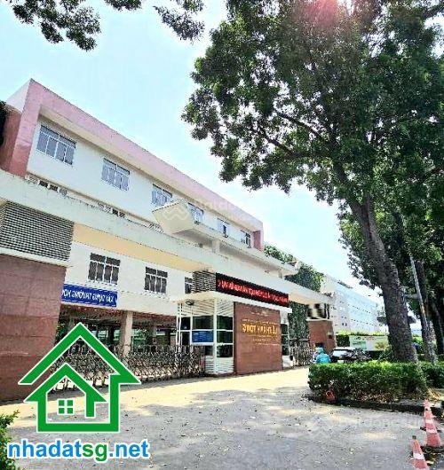 Chỉ 7,4 tỷ siêu phẩm siêu rẻ  đường 12m không lộ giới  đi bộ aeon tân phú  60m2 3 tầng  hc đủ