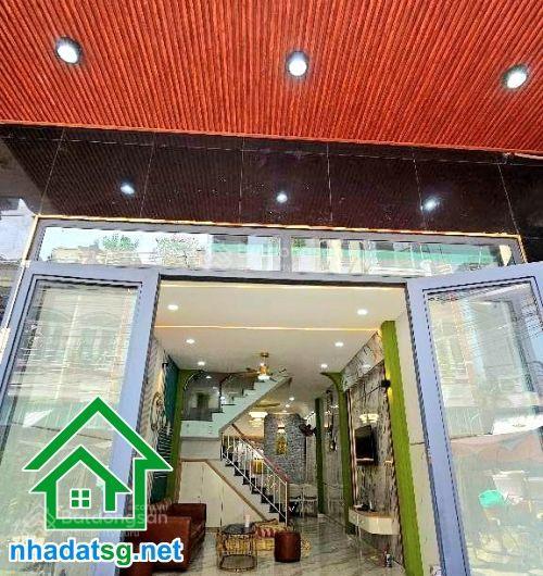 Chỉ 7,4 tỷ siêu phẩm siêu rẻ  đường 12m không lộ giới  đi bộ aeon tân phú  60m2 3 tầng  hc đủ