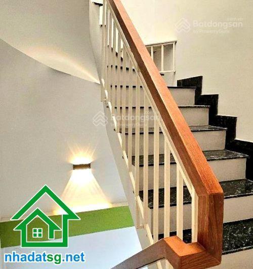 Chỉ 7,4 tỷ siêu phẩm siêu rẻ  đường 12m không lộ giới  đi bộ aeon tân phú  60m2 3 tầng  hc đủ