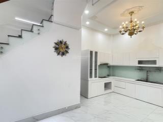 Gấp bán nhà khu phân lô đường 22 linh đông 1 trệt2 lầu pkbếp4pn3wc 6,7 ty tl  0975 058 ***
