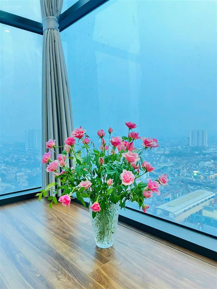 Bán căn 3pn102m2 tầng trung ban công đông nam 47 nguyễn tuân, 6.5 tỷ bao phí. 0986 787 ***