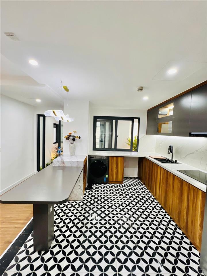 Hàng cắt lỗ. căn 123m2 giá 8,25 tỷ, căn 128m2 giá 9,5 tỷ, căn 133m2 giá 9 tỷ, 154m2 giá 10,5 tỷ