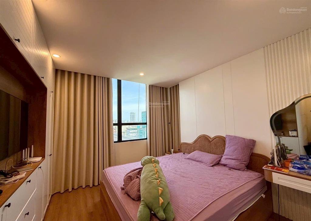 Tsq euroland mỗ lao. căn hộ 122m2  3pn, 2vs tầng trung, nhà đẹp full nội thất, giá 8,25 tỷ bao phí