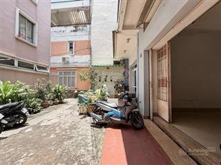 Bán nhà hẻm 6m nở hậu ngang 4m nguyễn kiệm dt 80m2 có 6pn sân vườn sổ đẹp