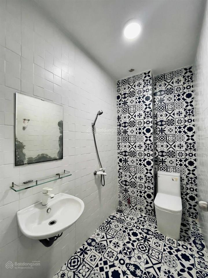 Bán nhà hxh hồ biểu chánh 4m x 14m 4 tầng 4pn gần mặt tiền chỉ 12,68 tỷ