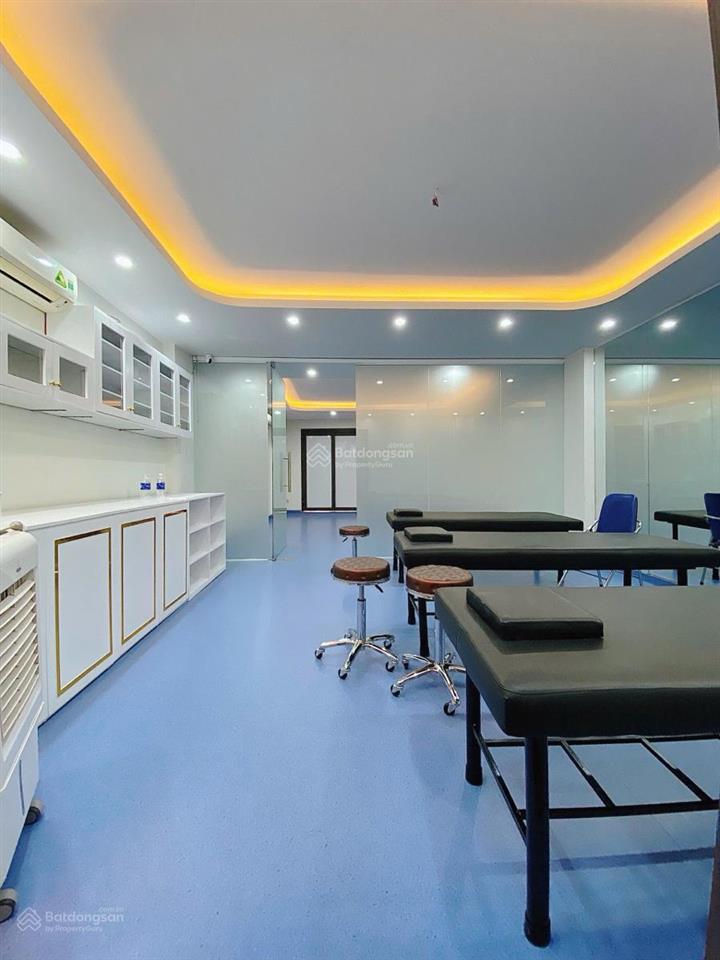 Siêu phẩm linh quang 9 tầng thang máy view hồ ô tô tránh kinh doanh đỉnh