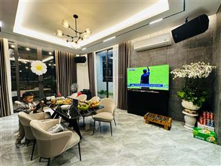 Siêu phẩm khách sạn 9 tầng view hồ đền lừ dòng tiền 4 tỷ/năm, vị trí kim cương lương khánh thiện