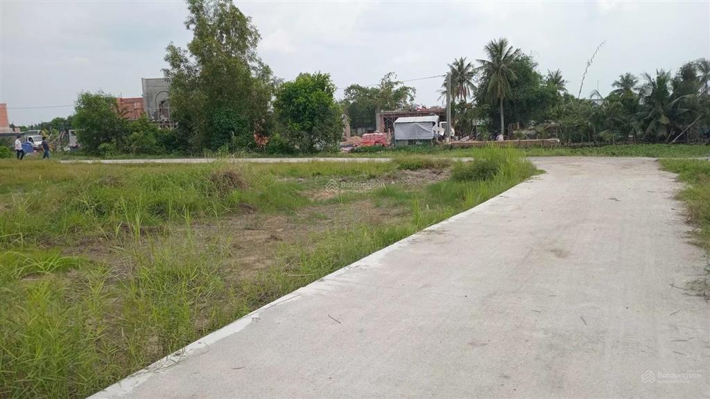 18 nền đất mặt tiền 8m bến lức, nguyễn hữu trí vào. giá full 1.5 tỷ tl