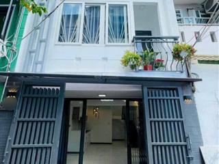 Nhà ngộp 80m2/5,8tỷ. tôn thất huyết, quận 4, tp hcm. nhà 1 trệt 1 lầu. gần trường thcs tăng bạt hổ