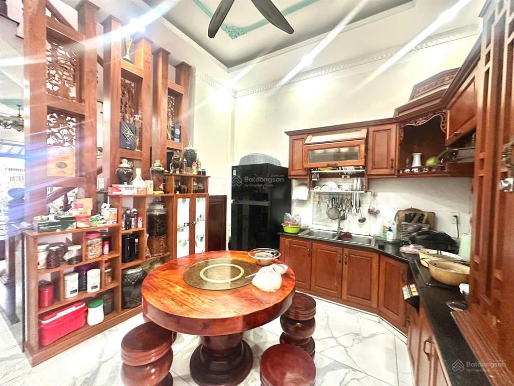 Bán nhà phố võ thị sáu, kdc hoàng hùng gần go, big c đông hòa dĩ an bình dương, hơn 6 tỷ