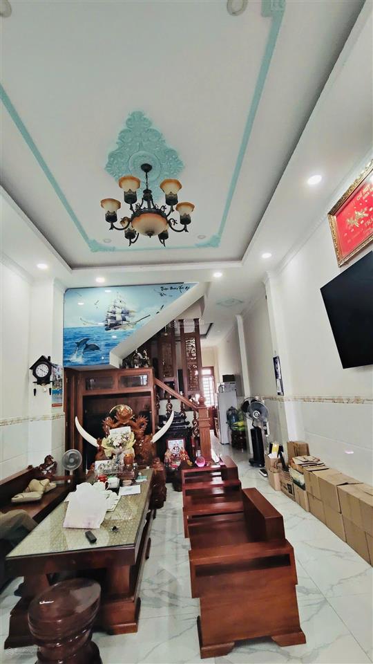 Bán nhà phố võ thị sáu, kdc hoàng hùng gần go, big c đông hòa dĩ an bình dương, hơn 6 tỷ