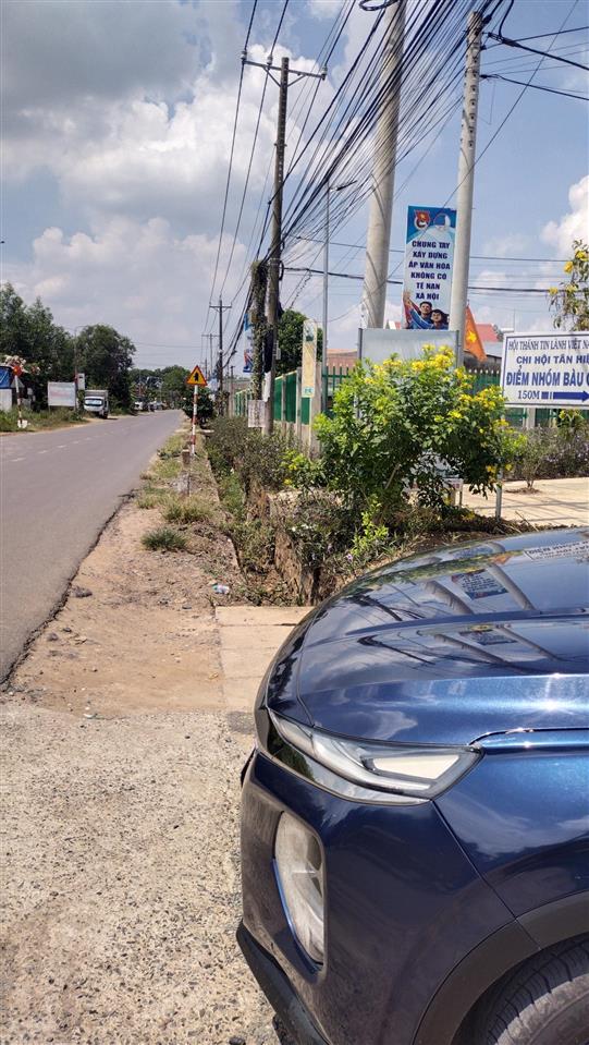 Khu đông dân cư. cách sân bay long thành 15km. cách ql 1a khu công nghiệp bàu cạn 3km