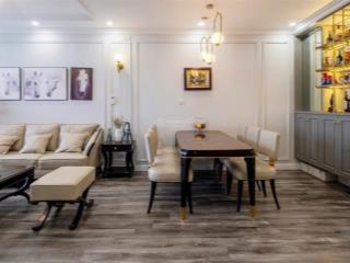 Cần bán gấp căn 3n toà p2 giá hơn 9 tỷ full đồ sẵn sổ