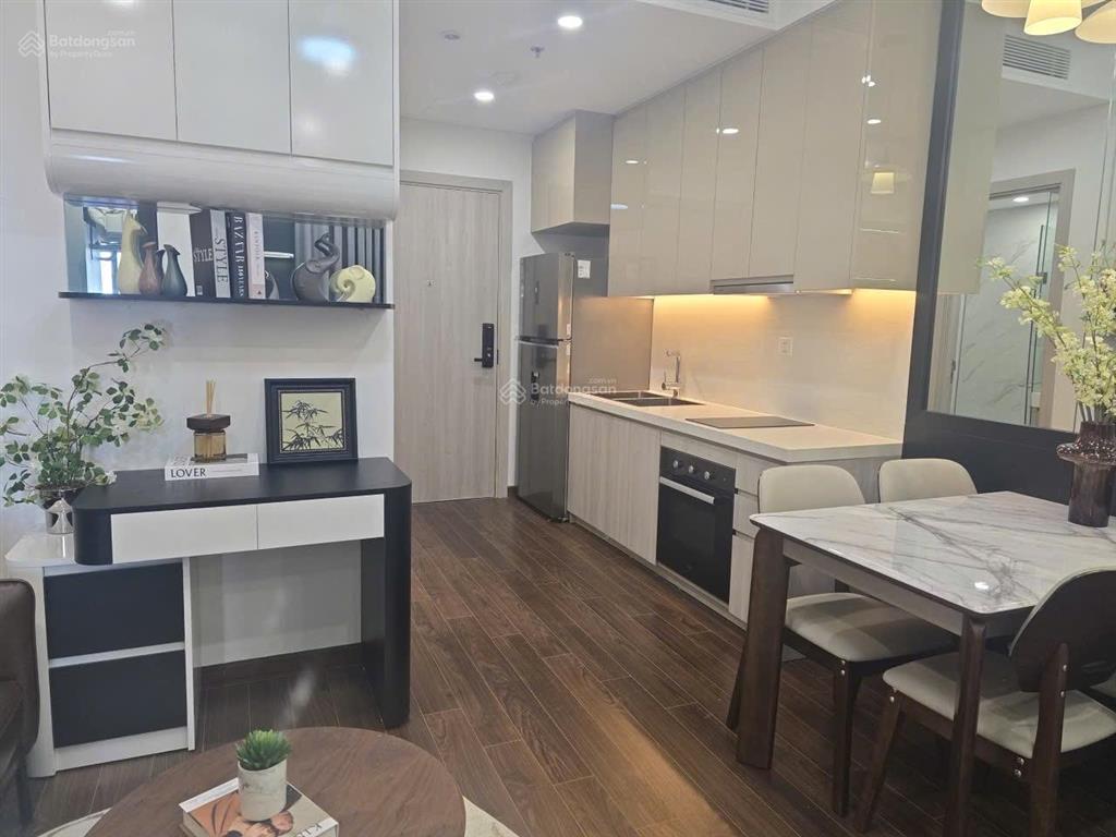 Bán gấp căn studio diện tích 28m2 toà c masteri full nội thất đẹp giá 3,35 tỷ