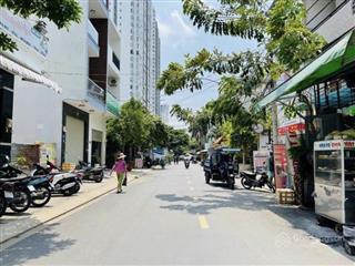Nhà đẹp kdc đồng bộ  trung tâm quận 7  xh vào trong nhà  mt ngang đẹp 5m  chỉ nhỉnh 12 tỷ