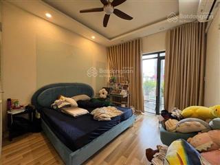 Nhà đẹp huỳnh văn bánh, phú nhuận  vị trí đẹp  giá tốt