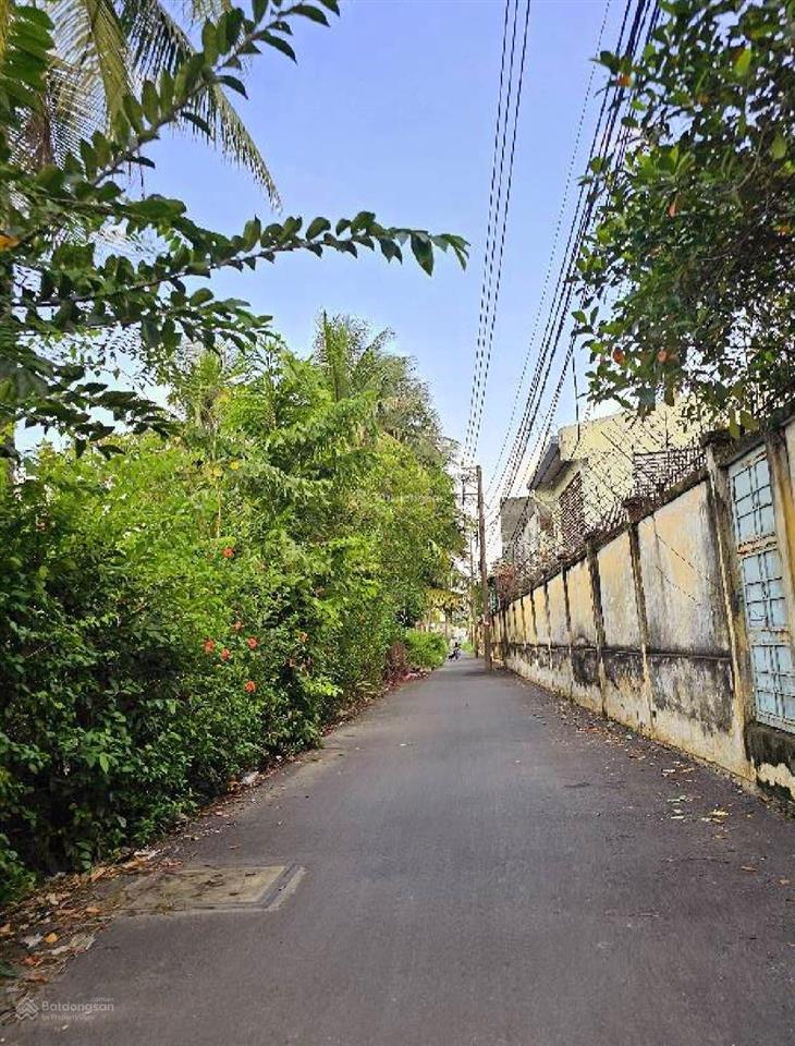 Bán thửa đất đường ô tô số 20, cát lái, q2, diện tích 200m2(8mx25m), giá 5.8 tỷ