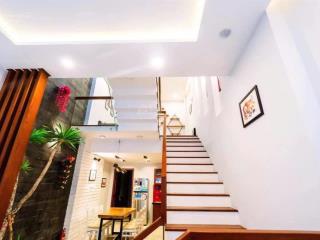 Chính chủ bán nhà mặt tiền chính hữu trung tâm du lịch đà nẵnggiá 14.6 tỷ
