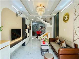 Chỉ 2tỷ250 có nhà 44m2  3pn ngay tú mỡ, gò vấp. gần vincom phan văn trị. nhà bê tông 3 tầng.shr