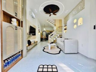 Nhà mới gần sân bay! nhà mới yên thế, tân bình giá 3tỷ550. dt 56m2  4 phòng ngủ. có phòng ngủ trệt