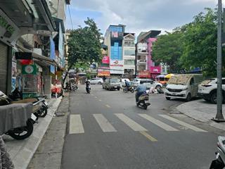Bán nhà mặt phố dốc tam đa, 145m2, nhỉnh 63 tỷ, sổ đỏ chính chủ, sẵn sàng giao dịch