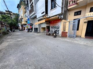 Bán đất phố đội cấn, ba đình 195m2, mặt tiền gần 8m, giá 30 tỷ, sổ sẵn, giao dịch ngay