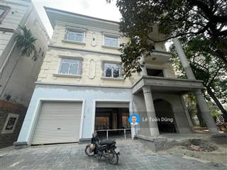 Bán biệt thự ciputra, khu c, nguyễn hoàng tôn, tây hồ, hà nội, 640m2, mặt tiền 28m, 230 tỷ, sđcc