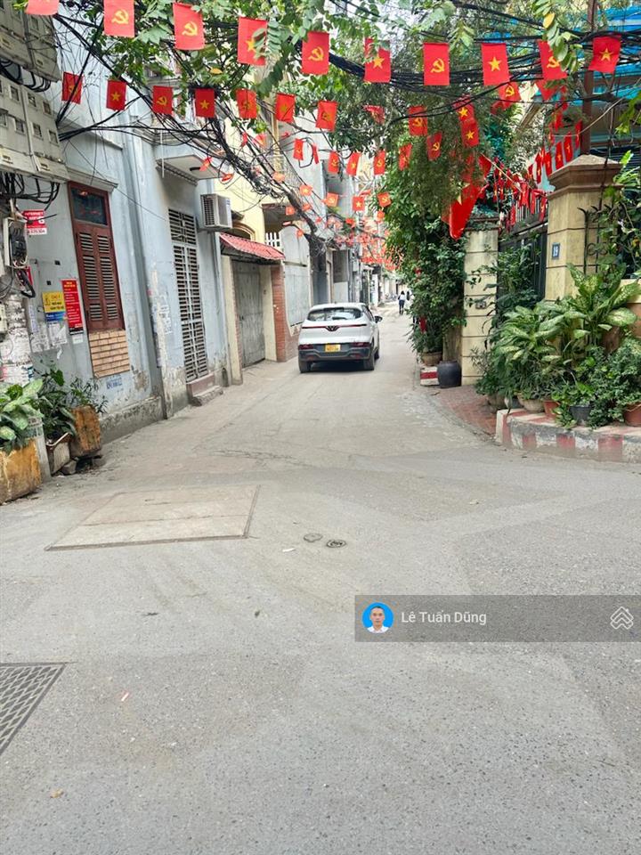 Bán đất 295m2 tại lạc long quân, giá đầu tư 58,5 tỷ, sổ đỏ chính chủ, sẵn sàng giao dịch