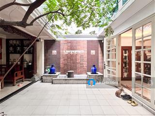 Bán nhà mặt phố nguyễn gia thiều, 250 tỷ, 255m2, mặt tiền 8,5m, sổ đỏ chính chủ