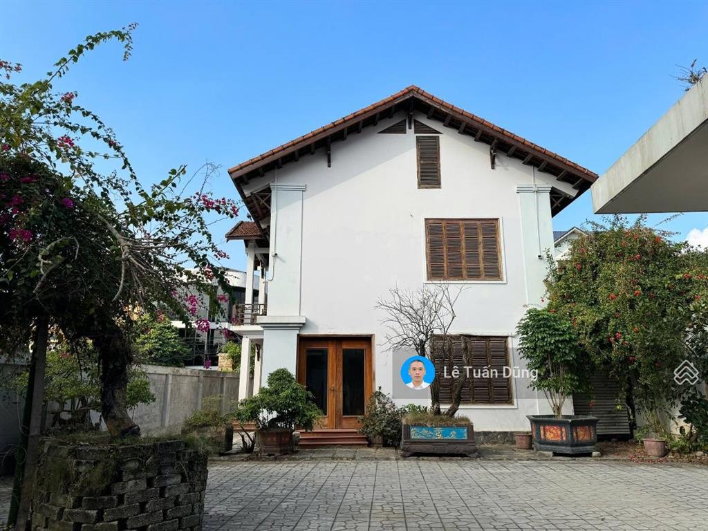 Bán biệt thự đại lộ hùng vương, 46 tỷ, 1100m2, p vân phú, tp. việt trì, sổ đỏ chính chủ, giá đầu tu