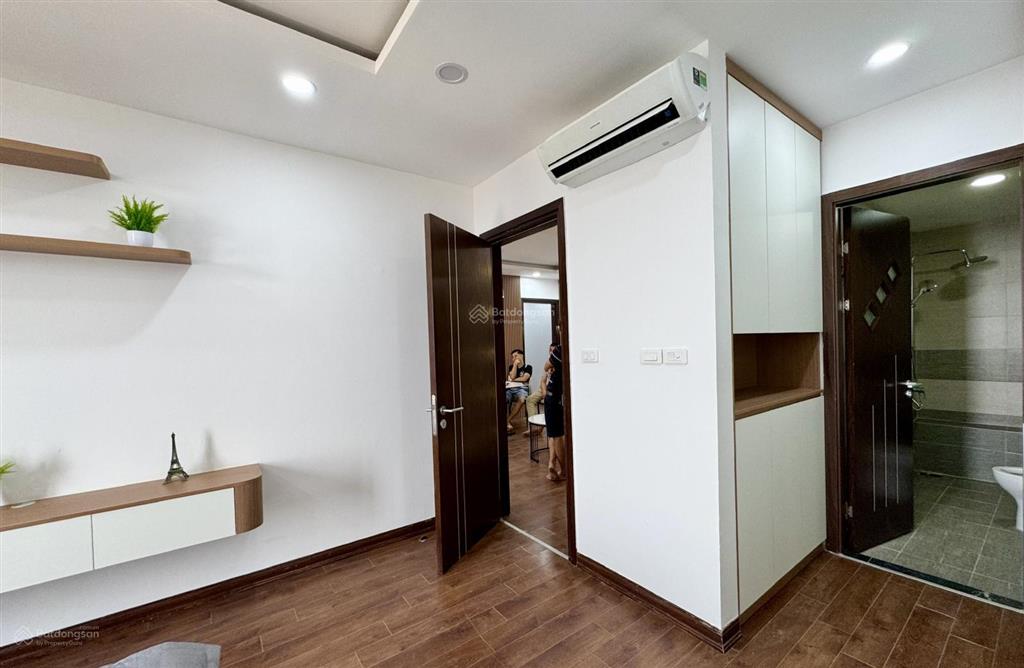 Bán căn hộ 74m2, 5 tỷ, 2pn, 2wc tại nhà ở cho cbcs bộ công an, phạm văn đồng, bắc từ liêm, hà nội