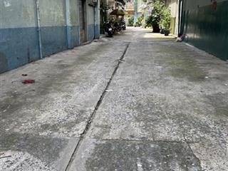 Bán đất tặng nhà giá cực rẻ. đường 3/2, quận 11