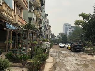 Bán nhà 3,5 tầng  mặt mương kẻ khế  phường ba đình