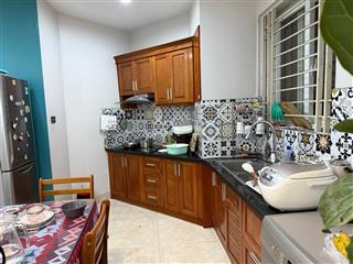 Bán căn hộ b3 nam trung yên 2 ngủ, full đồ (ms hiền) diện tích sổ 63,8 m thiết kế 2 ngủ,