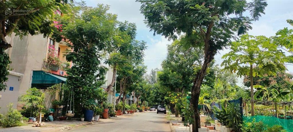 Bán gấp lô đất nguyễn xí, p26, bình thạnh, gần trường thpt, 80m2, sổ hồng riêng