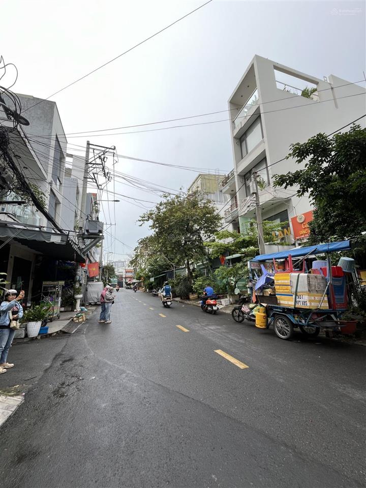 2mtkd kế đường số trục 79 gần lotte mart  tân quy  sổ riêng  chỉ 8 tỷ tl.