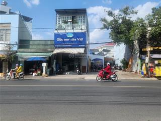 Cho thuê nhà mặt tiền đường ung văn khiêm, diện tích 4.5m x 16m, 72 m2, nội thất đầy đủ